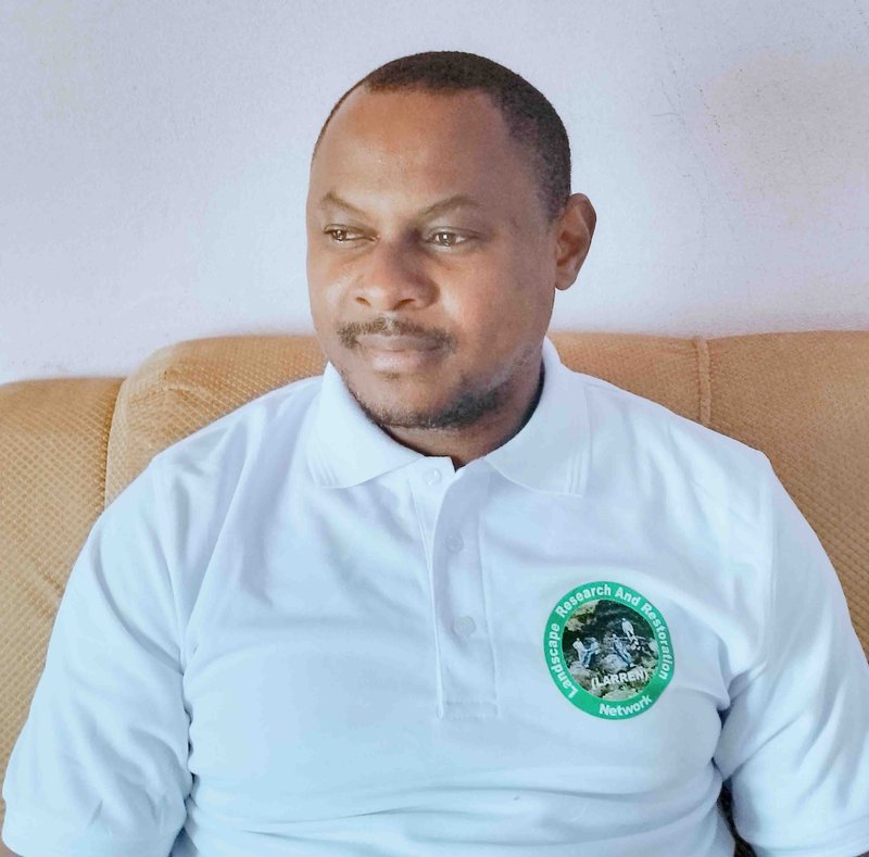 Portrait of Dr Louis Njie Ndumbe